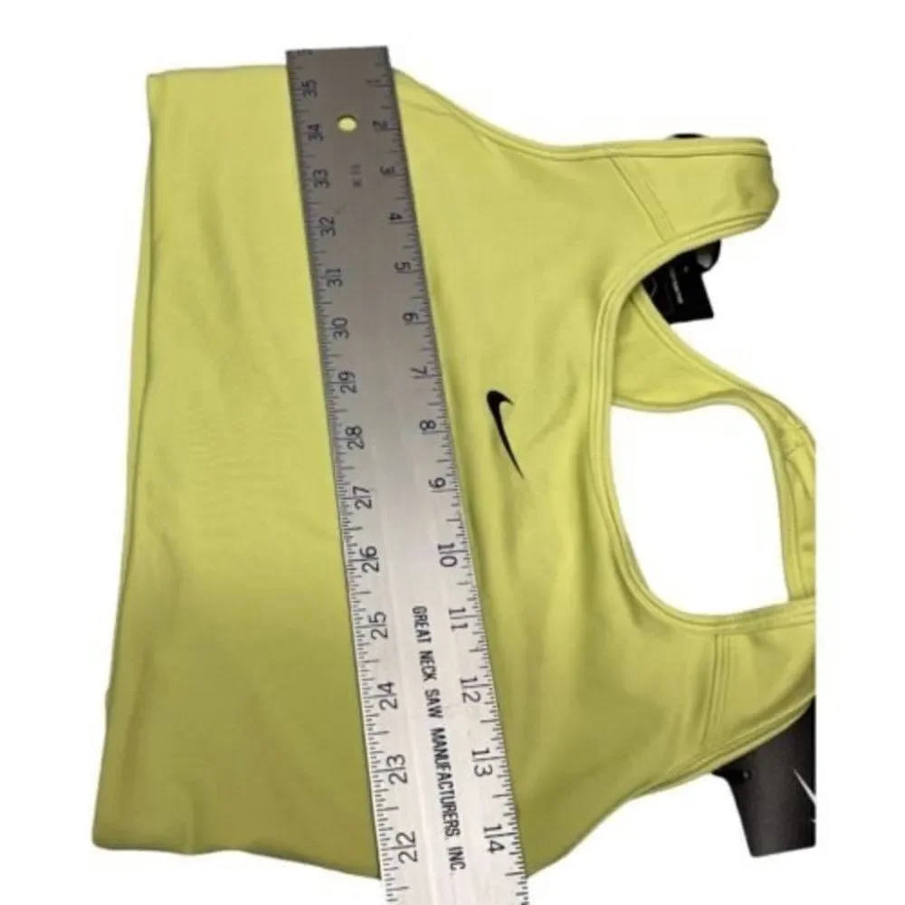 Nike Center Swoosh Sports Bra Womens‎ L Green Athleisure Gym Yoga Padded